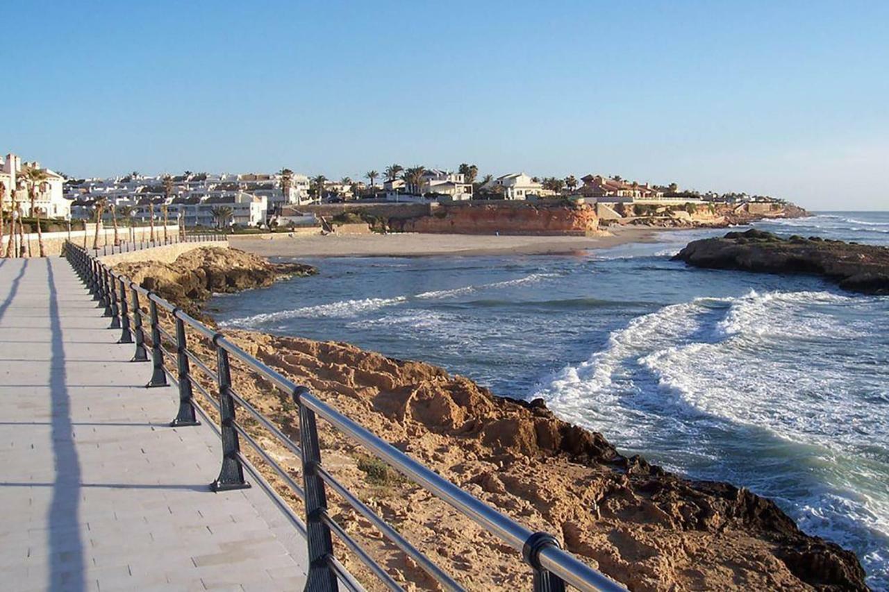 Punta Prima Beach Apt Orihuela Costa Appartement Buitenkant foto